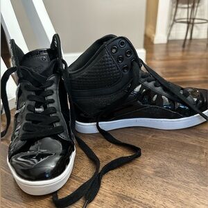 Pastry brand hightops- size 6.5